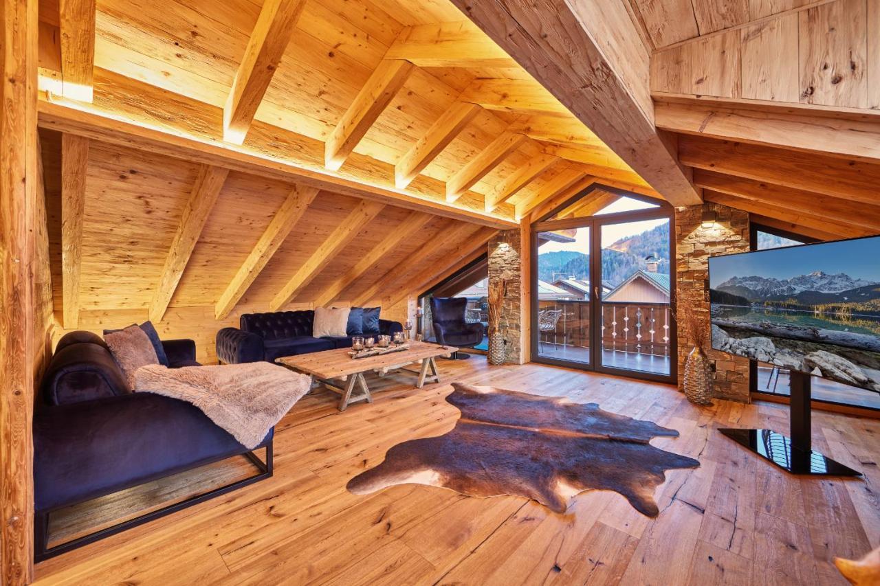 Chalet Alpi Garmisch-Partenkirchen Luaran gambar